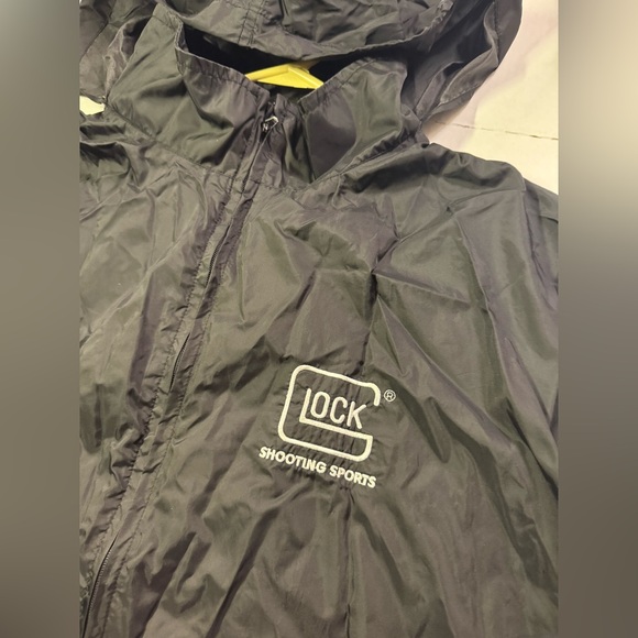 Glock windbreaker mens 2xl - Picture 1 of 4